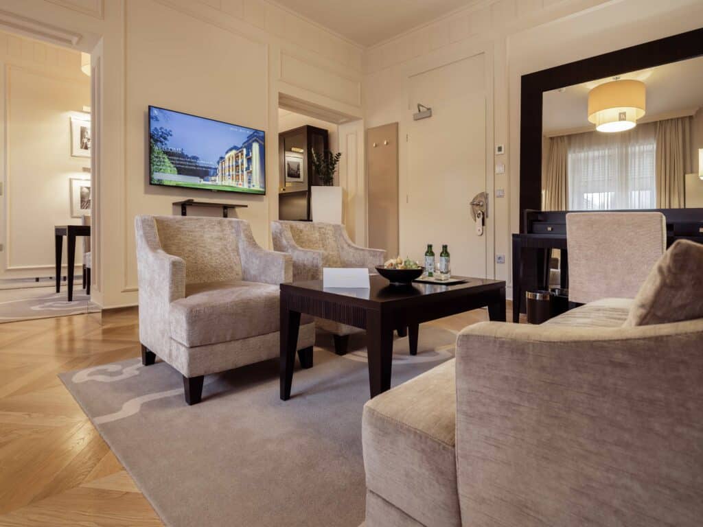 dsf1835 - Royal suite