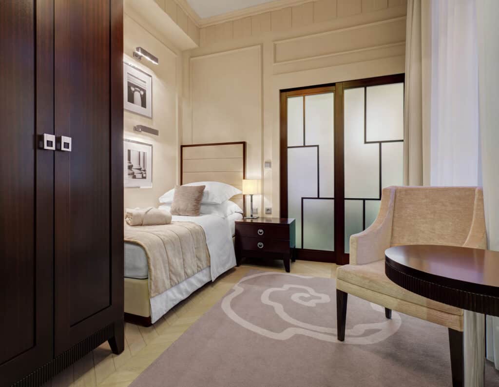family item 04 - Family Suite